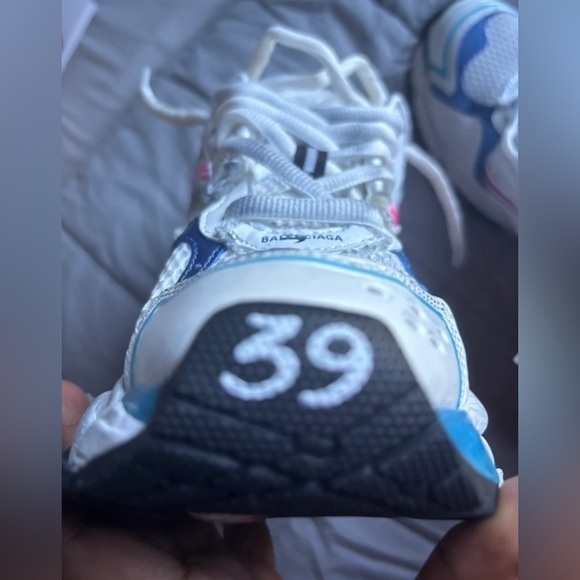 Balenciaga Runner “Multicolor” Size 39 - Picture 2 of 7